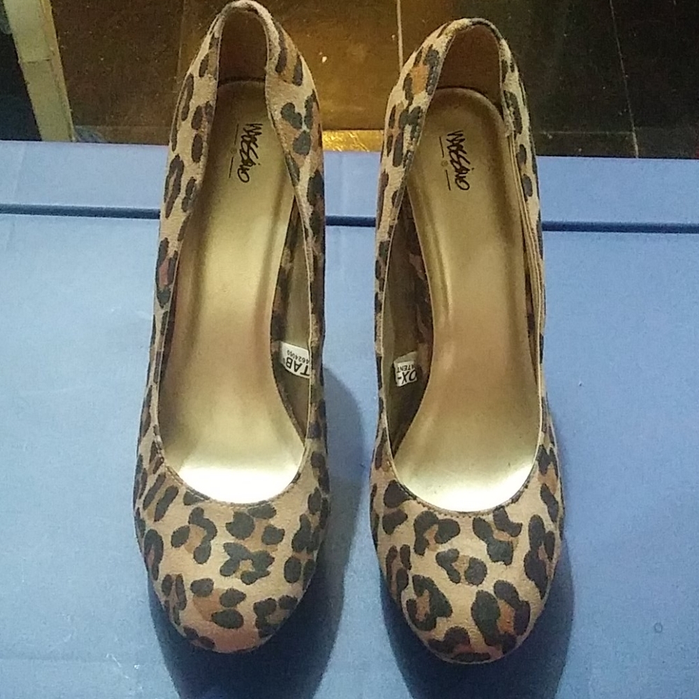 Mission Leopard print shoes